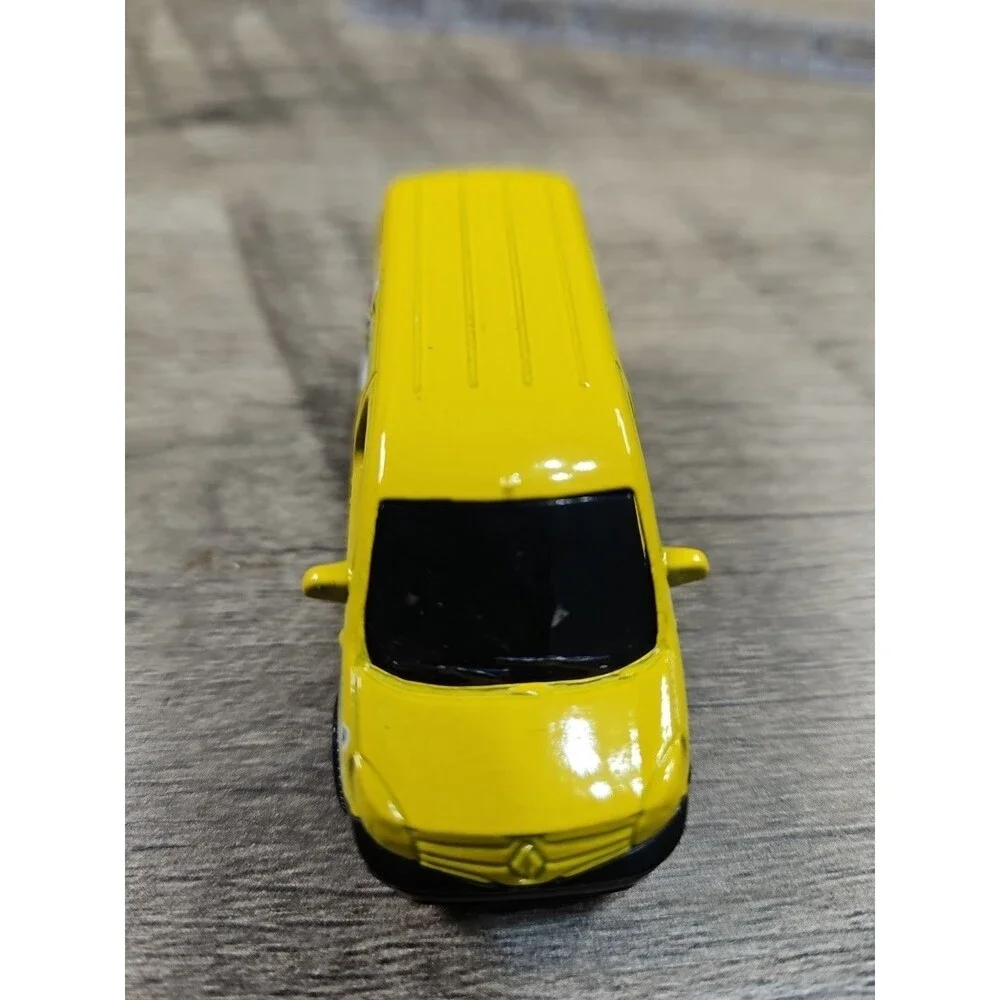 Matchbox 2018 Renault Kangoo Express Van Diecast 1/64 Mattel Loose Toy Car